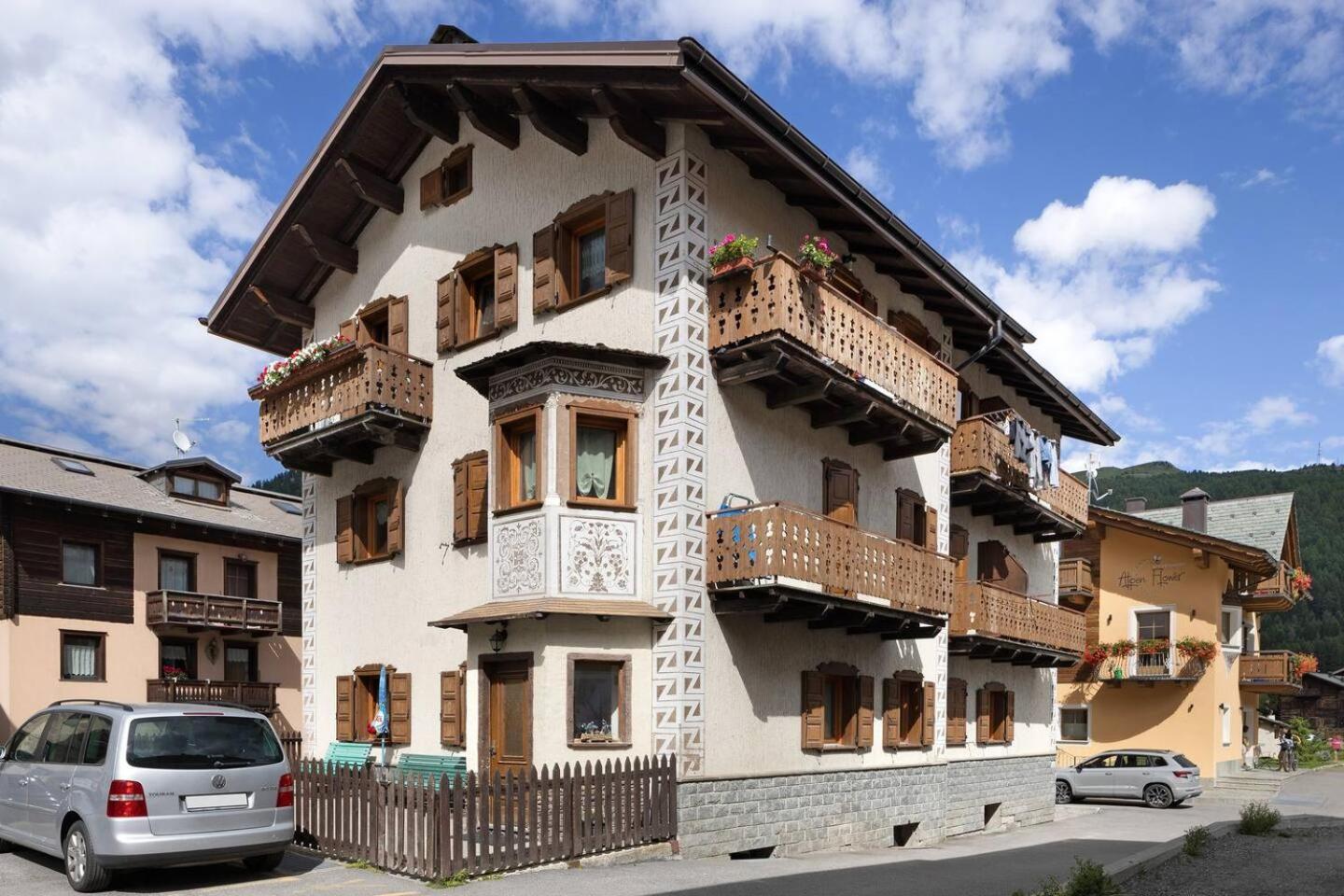 Appartamento Mokino Center Myholidaylivigno Eksteriør bilde